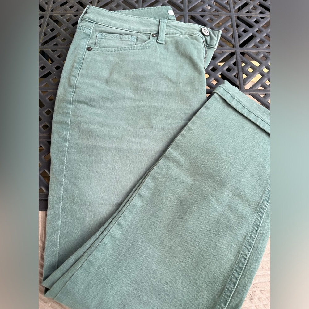 LC Lauren Conrad Green Skinny Ankle Jeans